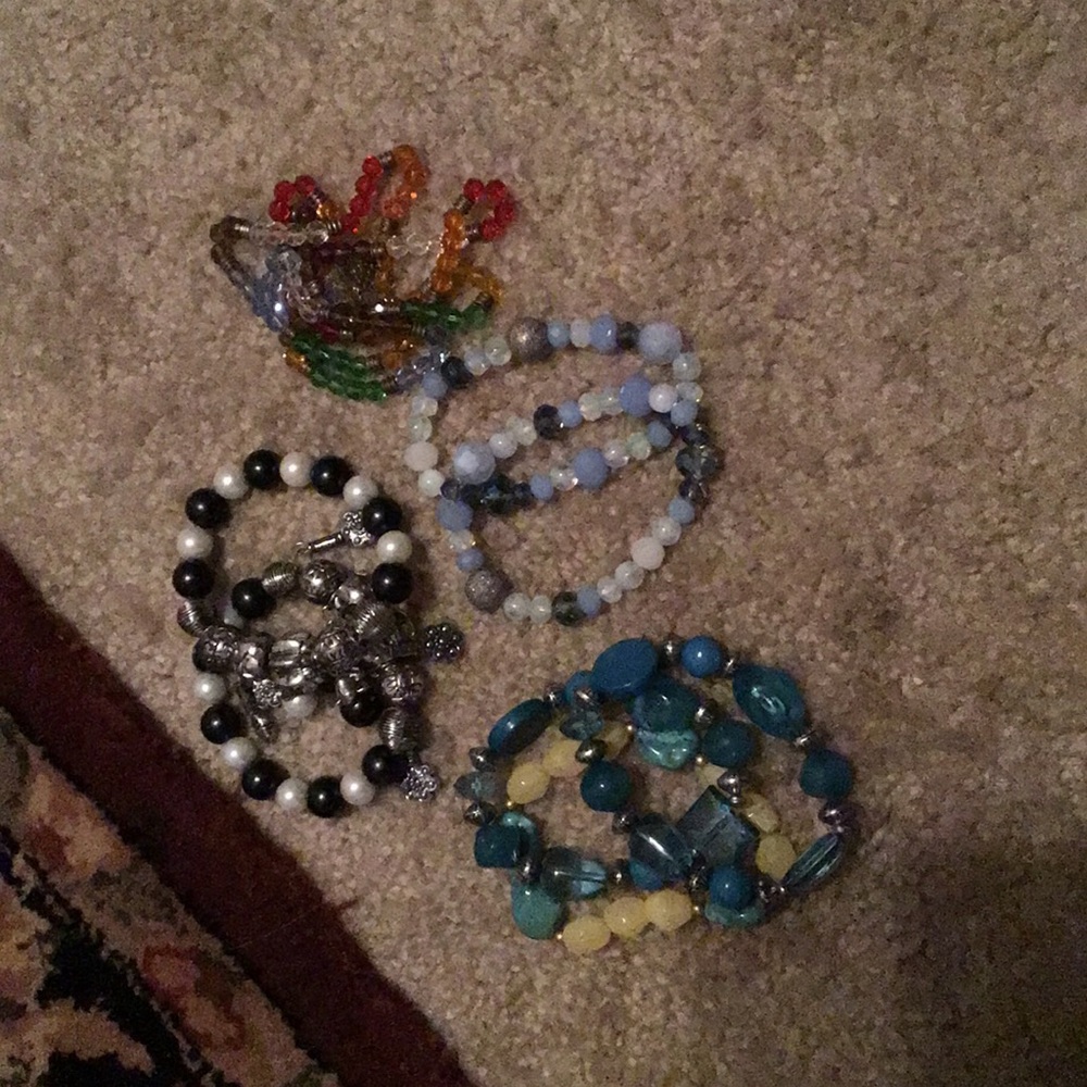 Jewelry Organizer filled with “Jewels!”👑👑👑👑 - Picture 5 of 5